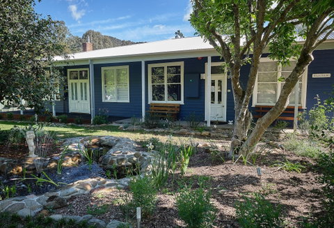 Edlin House - Dalby Accommodation 0