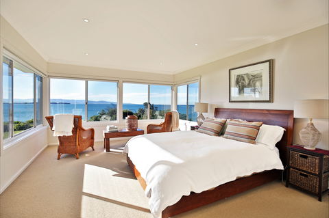 Escape At Culburra - Dalby Accommodation 1