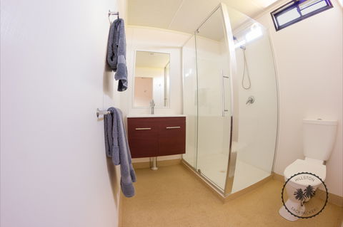 Hillston Backpackers - Dalby Accommodation 1