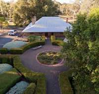 Jacob's Estate Cottage - Dalby Accommodation