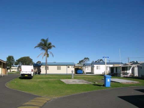 Lake Windemere Caravan Park - Dalby Accommodation 1