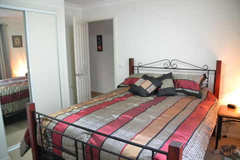 Lazy Days Bed And Breakfast - Dalby Accommodation 1
