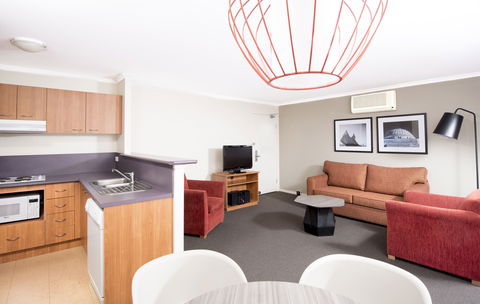 Mantra On Northbourne - Dalby Accommodation 1