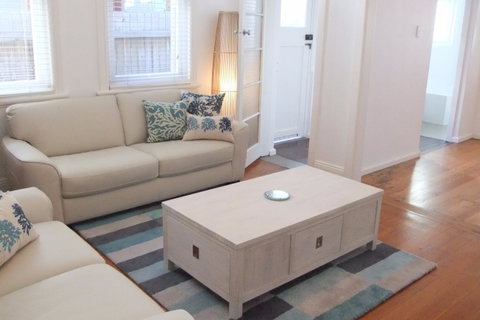 Manly Seaside Cottage - Dalby Accommodation 1