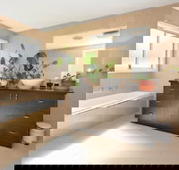 Marilyn's  Place - Dalby Accommodation