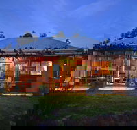 Minko Farmstay - Dalby Accommodation