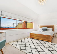Newcastle Executive Homes - Oceanview Terrace - Dalby Accommodation