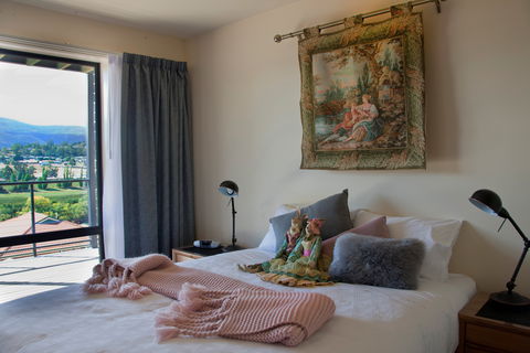 New Norfolk Apartments - Dalby Accommodation 1