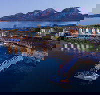 Picnic Island - Dalby Accommodation