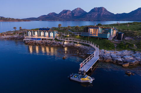 Picnic Island - Dalby Accommodation 0