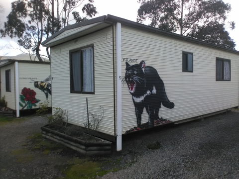 Queenstown Cabin And Tourist Park - Dalby Accommodation 1
