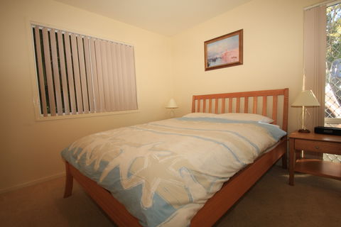 Sea Shell Chalet - Dalby Accommodation 1
