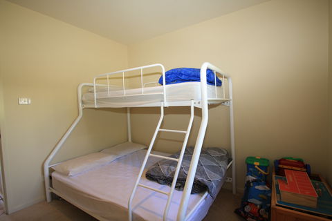 Sea Shell Chalet - Dalby Accommodation 2