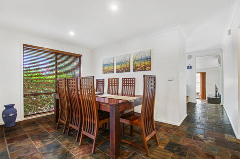 Shore Break - Dalby Accommodation 2