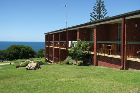 Tathra Hotel - Motel - Dalby Accommodation 0