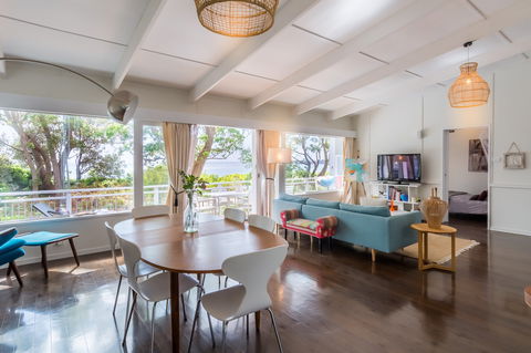 The Art Cottage - Dalby Accommodation 0