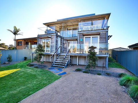 The Palings: Pet Friendly Holiday Home - Dalby Accommodation 0