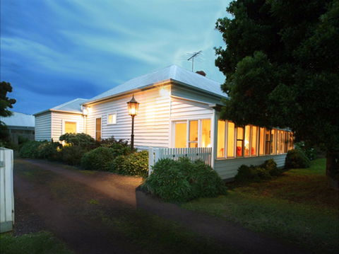 The Lonsdale Palms - Dalby Accommodation 0