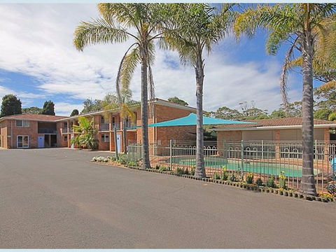 The Lodge Broulee - Dalby Accommodation 1