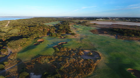 13th Beach Golf Lodges - Dalby Accommodation 1