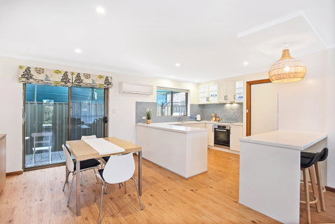 4/11 Cornhill Road - Dalby Accommodation 1