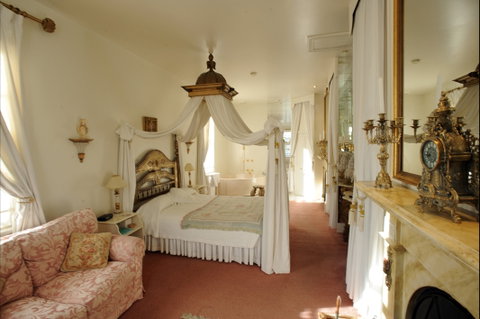 Alice's Cottages - Dalby Accommodation 2