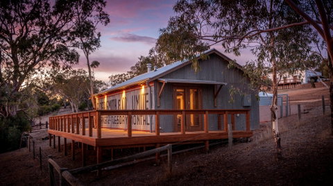 Angaston Saleyards - Elders Office - Dalby Accommodation 1