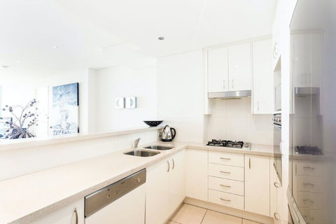 Brighton Shores - Dalby Accommodation 1