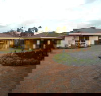 Busselton Seaside Escape Apartment - Dalby Accommodation