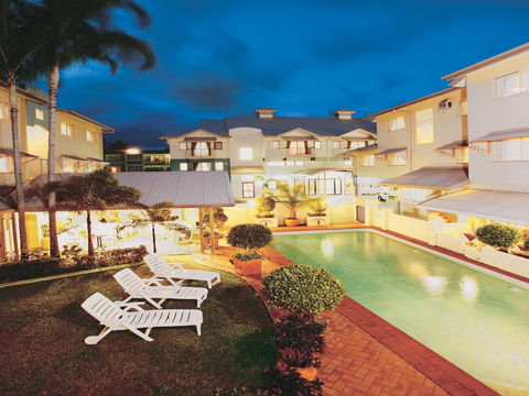 Cairns Queens Court - Dalby Accommodation 2