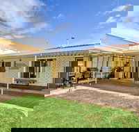Century 21 SouthCoast Sun and Sea - Dalby Accommodation