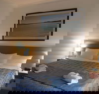 Clearwater Motel Apartments - Dalby Accommodation