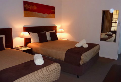 Colonial Lodge Motor Inn - Dalby Accommodation 1