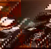 Cootamundra Australia Rural Accommodation - Dalby Accommodation