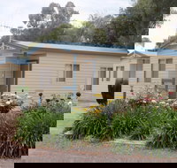 Cowra Holiday Park - Dalby Accommodation