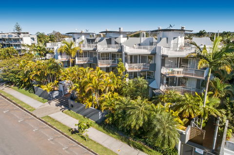 Dockside Holiday Apartments - Dalby Accommodation 1