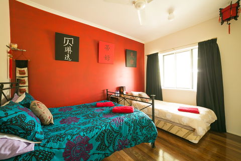 Downunder Farmstays (Brisbane, Gold Coast And Cairns) - Dalby Accommodation 2
