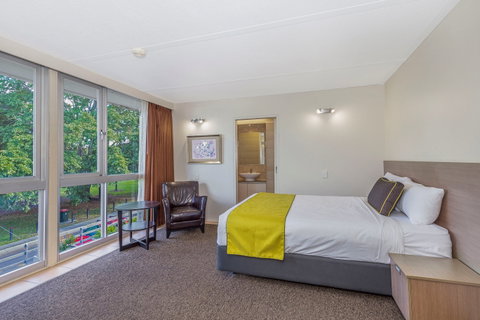 Econo Lodge City Star Brisbane - Dalby Accommodation 1