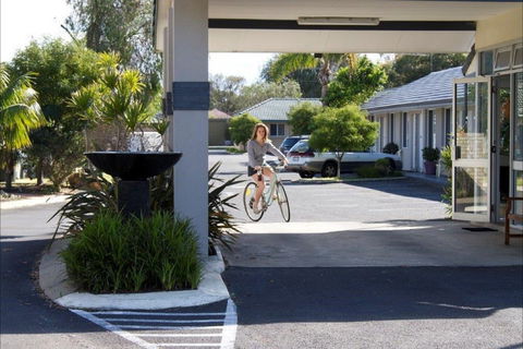 Gale Street Motel & Villas - Dalby Accommodation 0