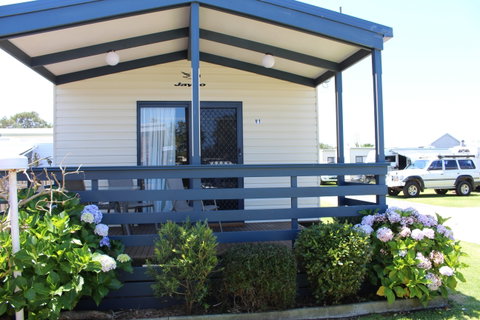 Golden Terrace Holiday Park - Dalby Accommodation 0