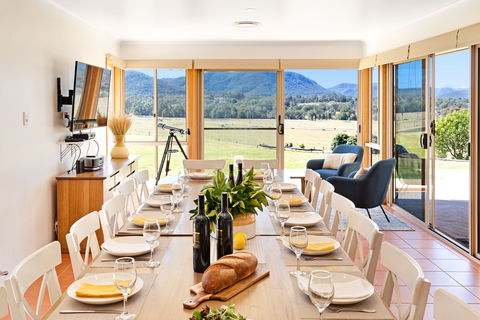 Hillbrook Estate - Dalby Accommodation 2