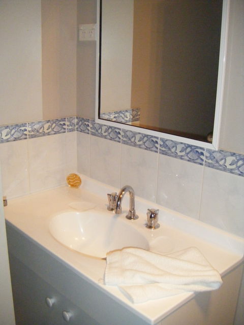 Imperial Hotel Cowra - Dalby Accommodation 2