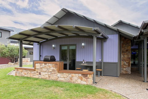 Kickenback Studio - Dalby Accommodation 0