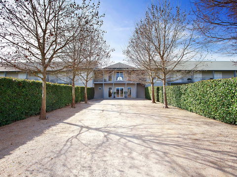 Lindenwarrah At Milawa - Dalby Accommodation 0