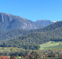 Mad on the Buckland - Dalby Accommodation
