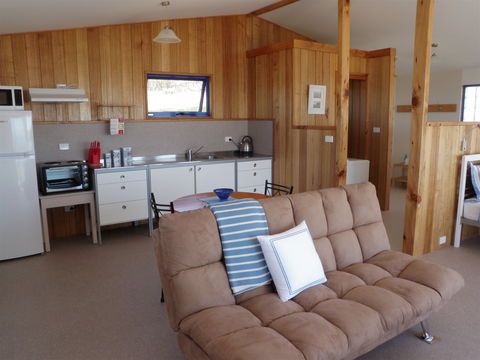Marrawah Beach House - Dalby Accommodation 2