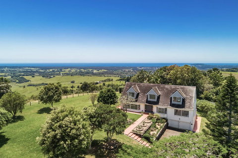 Pacific Ridge - Dalby Accommodation 1