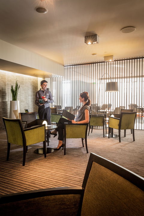 PARKROYAL Melbourne Airport - Dalby Accommodation 2
