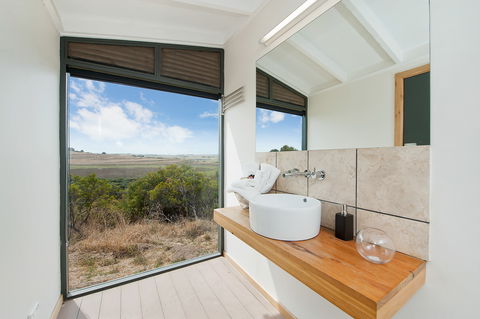 Pebble Point - Dalby Accommodation 2
