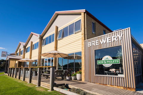 Port Campbell Hostel And Brewpub - Dalby Accommodation 0